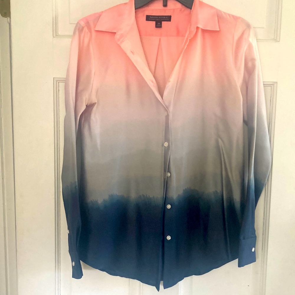 Banana Republic Ombré Button Up Shirt Size XS